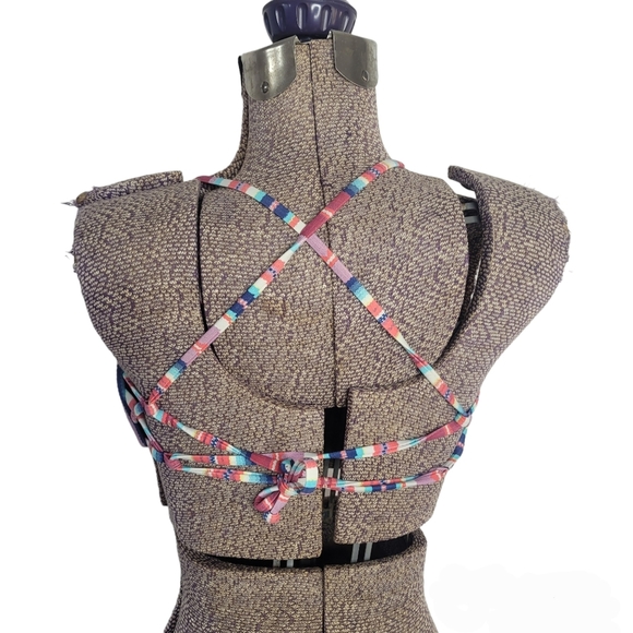 Colourful striped bikini top - Picture 5 of 7